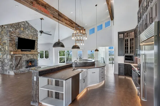 $2,750,000 | 3910 Brick Church Pike, Nashville, TN 37207