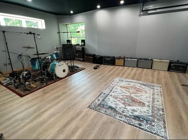 $2,750,000 | 3910 Brick Church Pike, Nashville, TN 37207