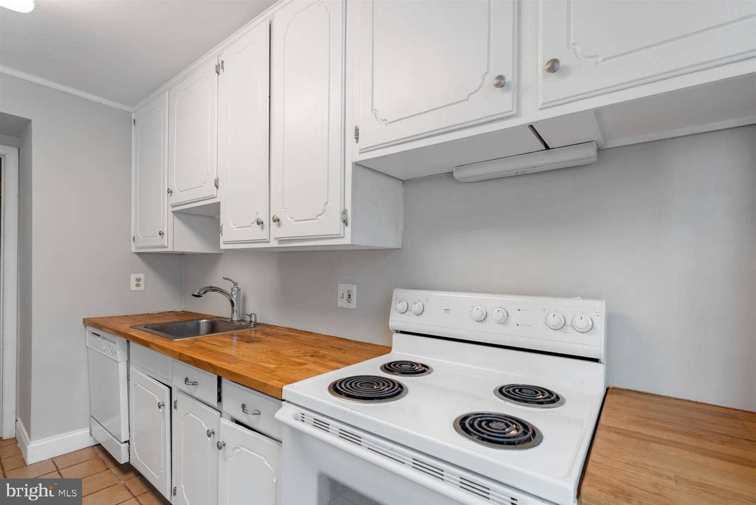 3431 Saluda Road Baltimore, MD 21236 - Photo 12 of 36 Gallery Image 12