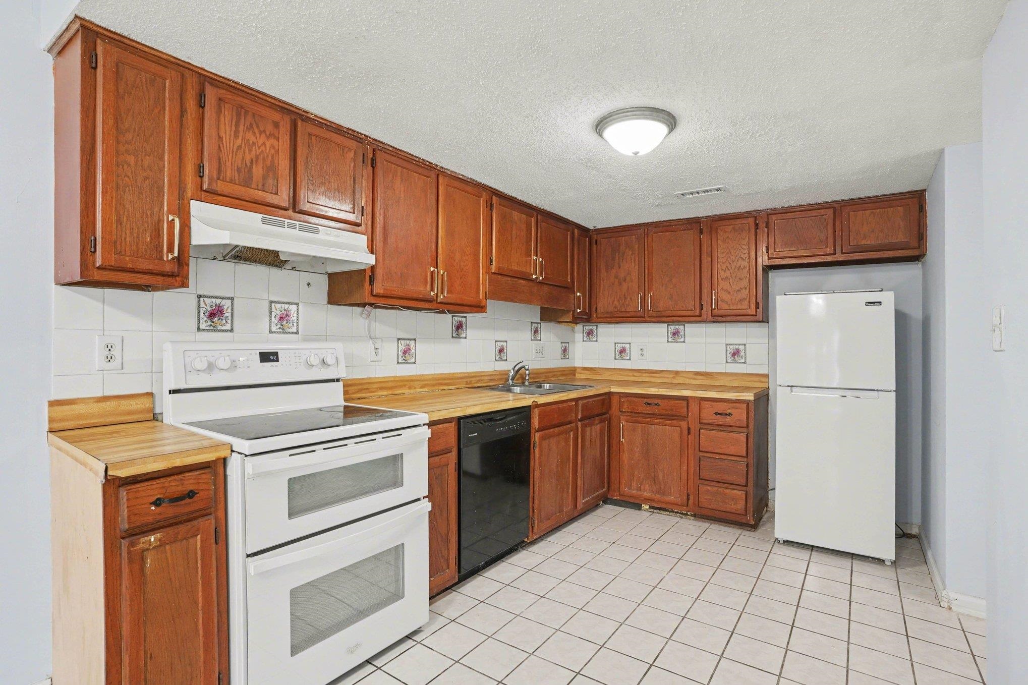 1461 Turkey Ridge Road, Unit B Surfside Beach, SC 29575 - Photo 13 of 42