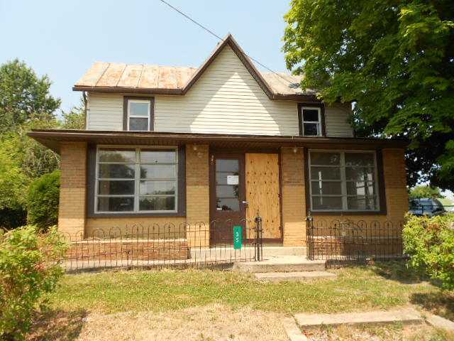 35 Front Street Commercial Point, OH 43116 - Photo 1 of 10