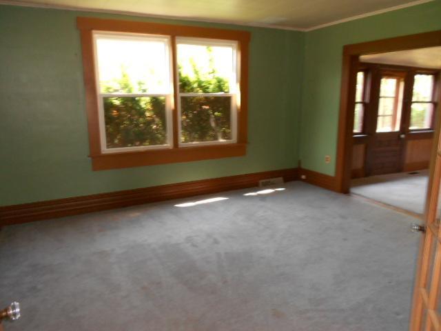 35 Front Street Commercial Point, OH 43116 - Photo 4 of 10
