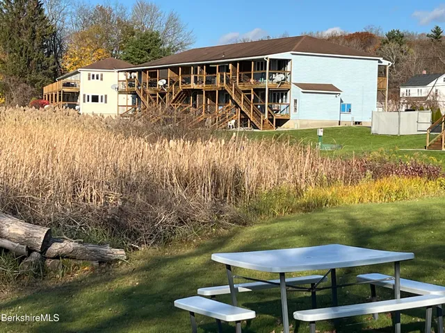 $169,900 | 580 South Main Street, Unit BLDG 2 10, Lanesborough, MA 01237