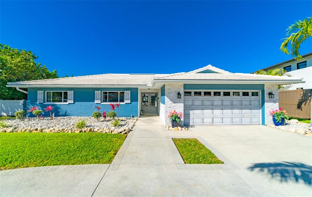 10038 South Yacht Clb Dr  