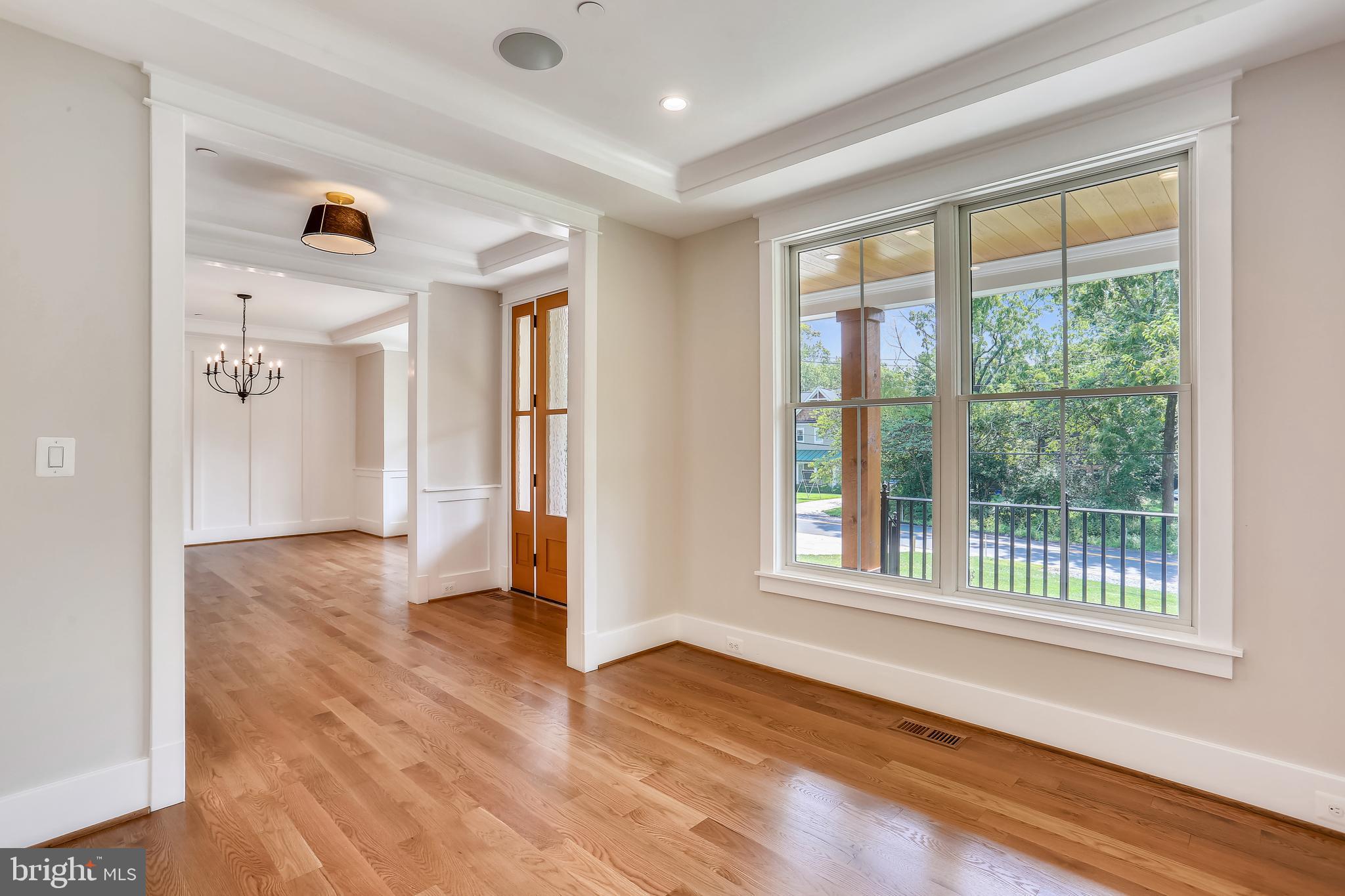 6027 Walhonding Road Bethesda, MD 20816 - Photo 12 of 137