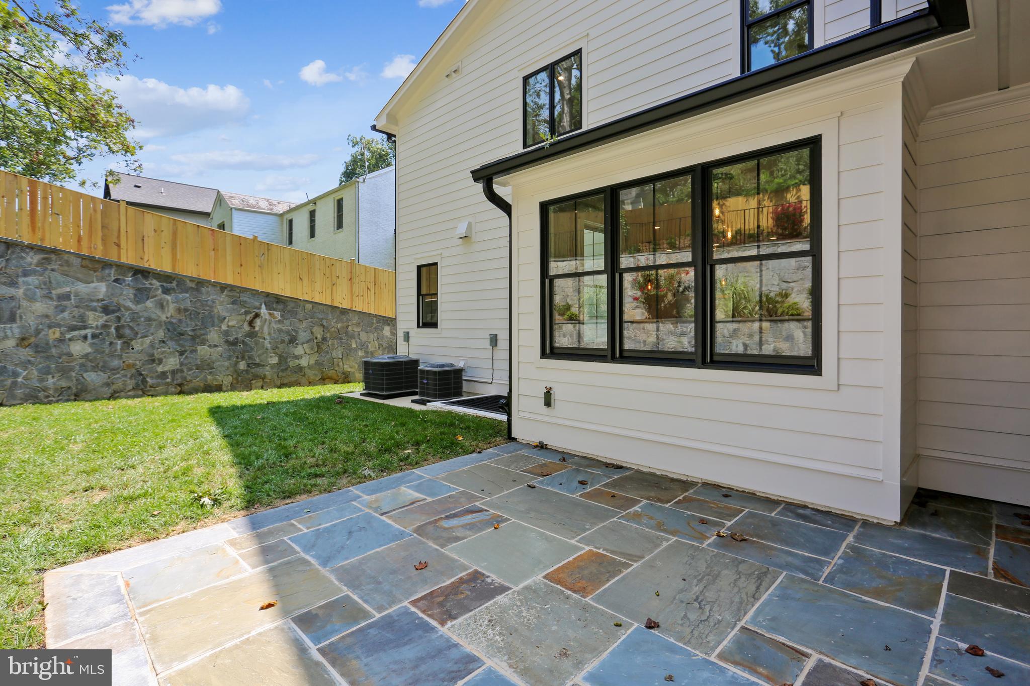 6027 Walhonding Road Bethesda, MD 20816 - Photo 120 of 137