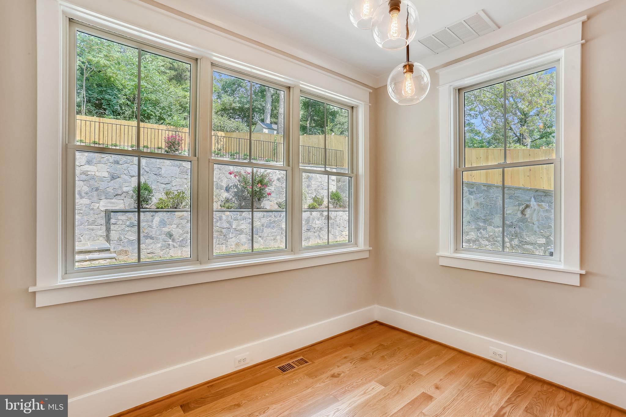 6027 Walhonding Road Bethesda, MD 20816 - Photo 30 of 137