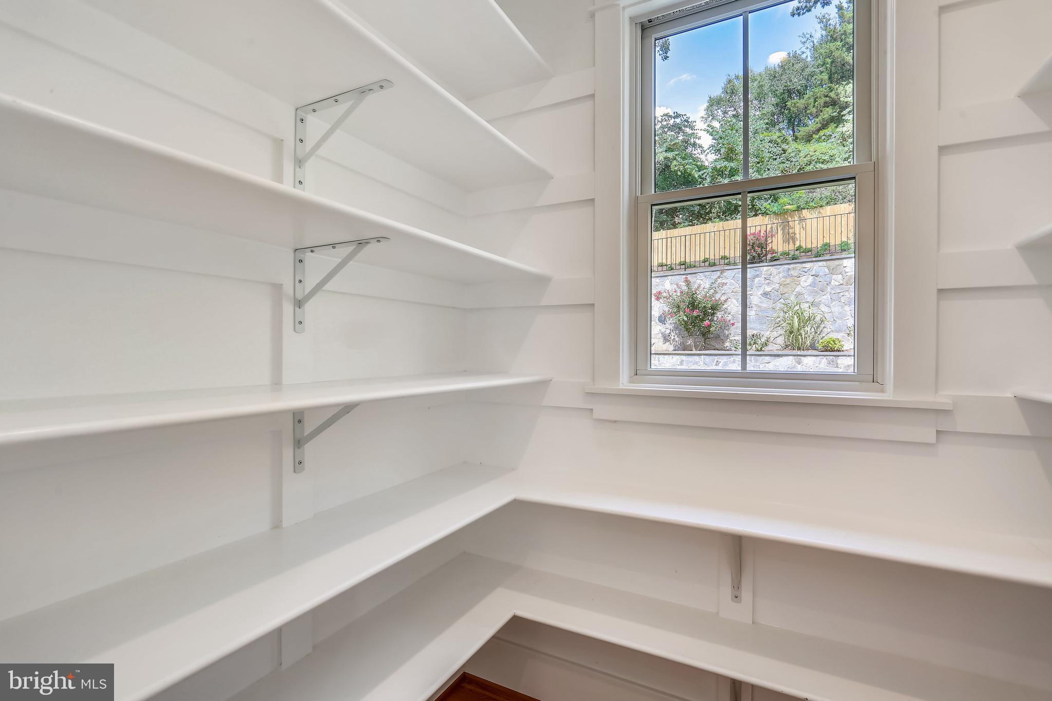 6027 Walhonding Road Bethesda, MD 20816 - Photo 46 of 137