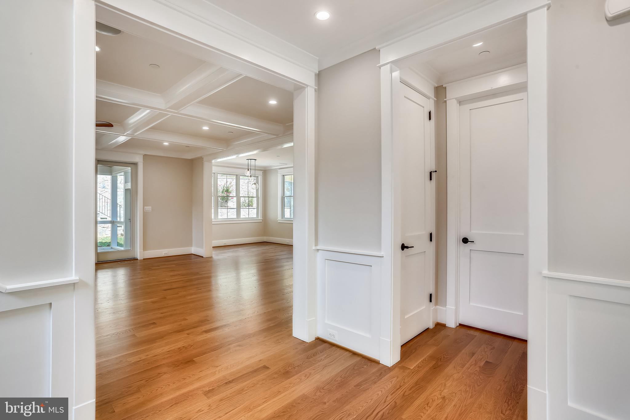 6027 Walhonding Road Bethesda, MD 20816 - Photo 49 of 137