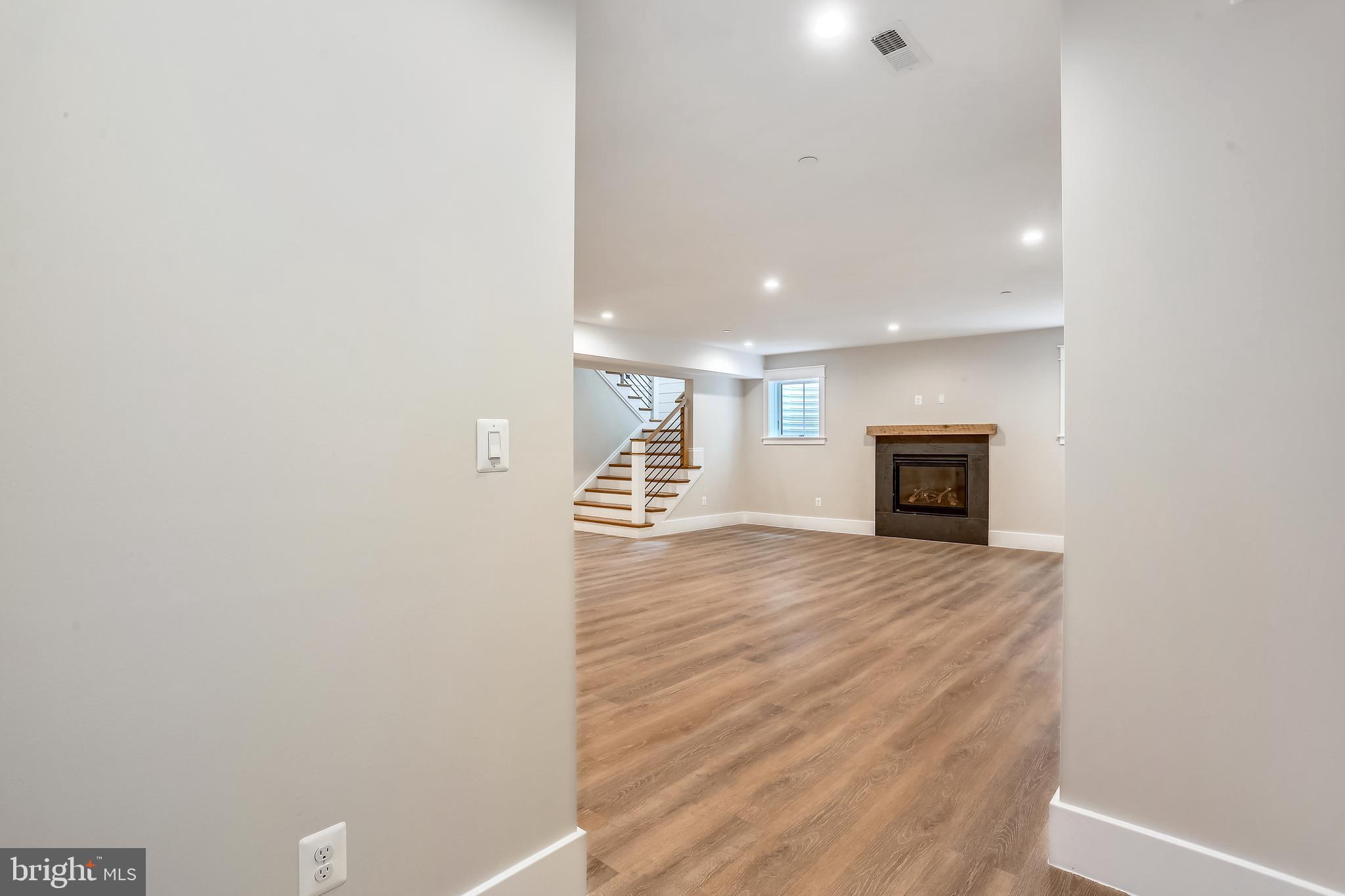 6027 Walhonding Road Bethesda, MD 20816 - Photo 100 of 137