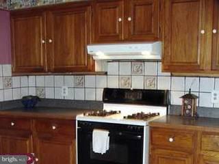 240 Clamer Road Ewing, NJ 08628 - Photo 5 of 5