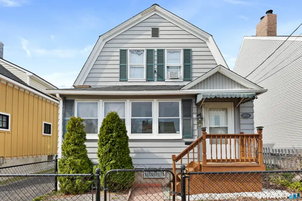 $342,000 | 1554 Capitol Avenue, Bridgeport, CT 06604