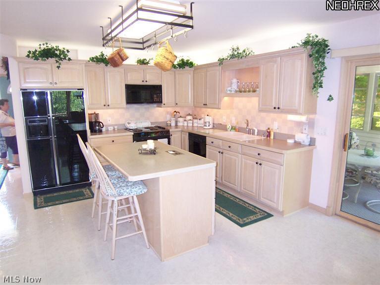1056 Lode Star Drive Rome, OH 44085 - Photo 8 of 25 Gallery Image 8