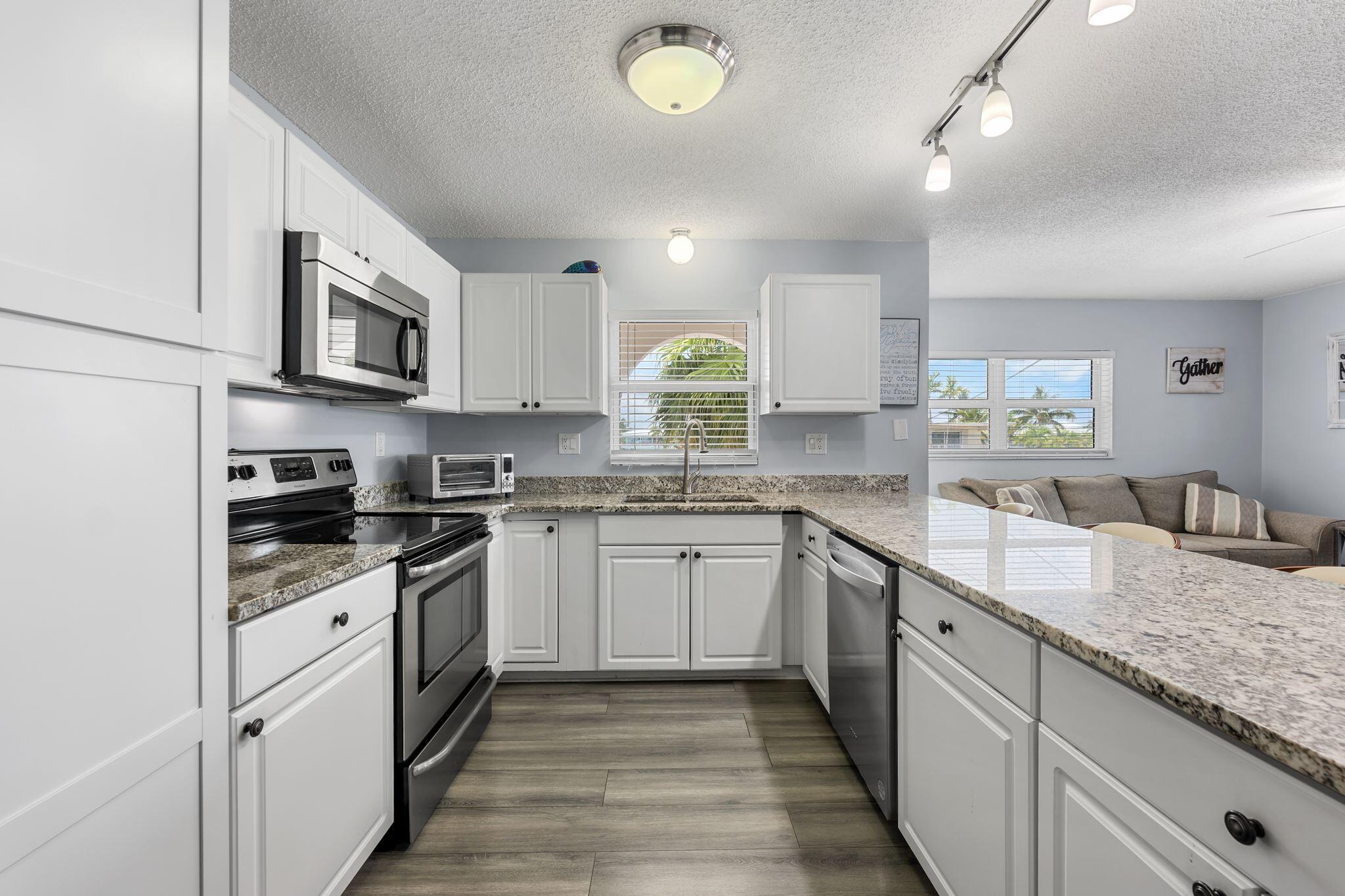310 3rd Street Key Colony Beach, FL 33051 - Photo 8 of 35 Kitchen