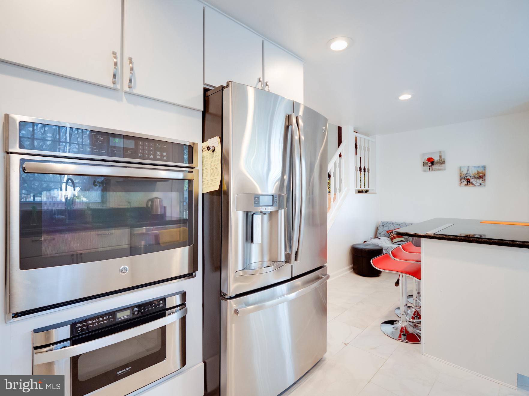 1677 Bayfield Way Reston, VA 20194 - Photo 15 of 47