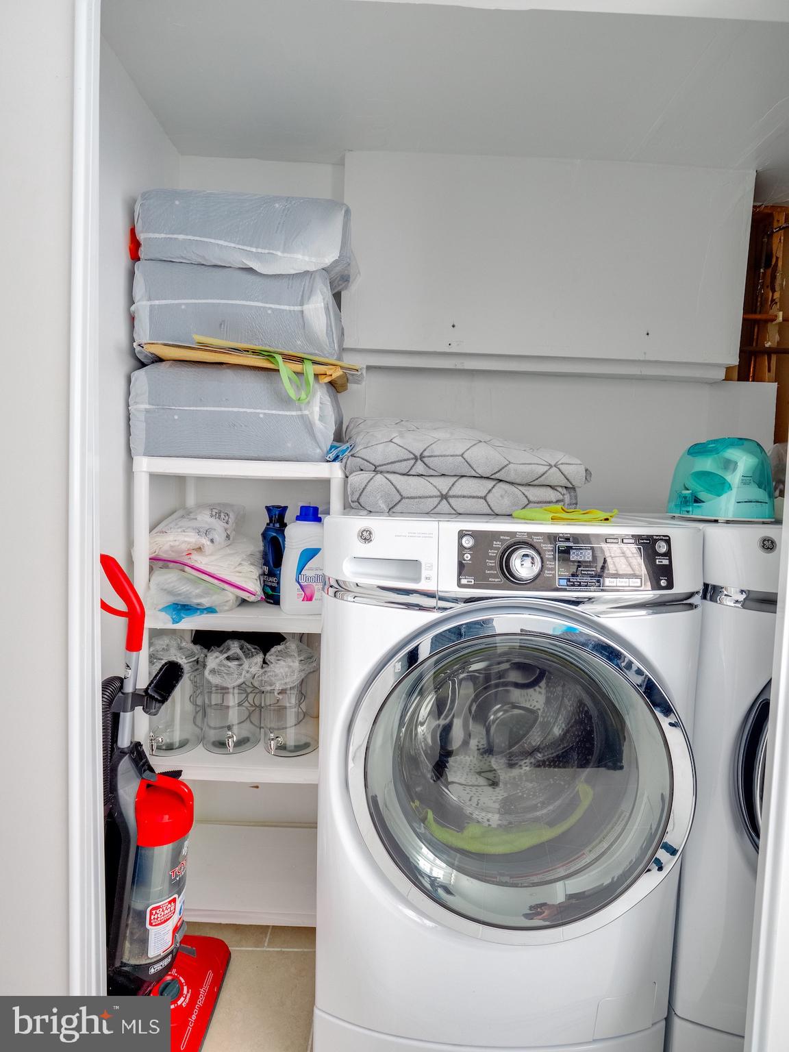 1677 Bayfield Way Reston, VA 20194 - Photo 38 of 47 Laundry