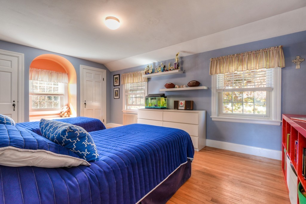 236 Dover Road Westwood, MA 02090 - Photo 14 of 21 Gallery Image 14