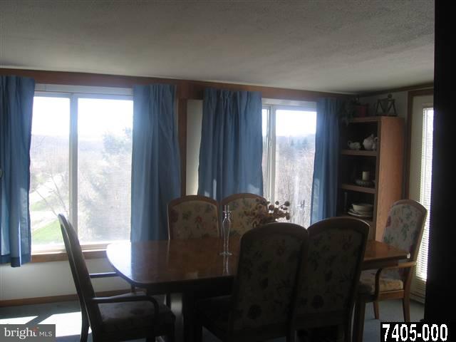 101 Old Orchard Road York, PA 17403 - Photo 8 of 11 Gallery Image 8