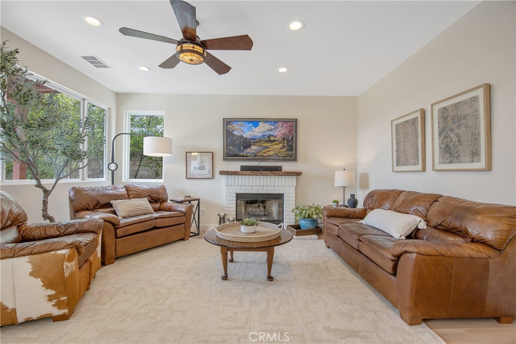 25654 Shaw Place Stevenson Ranch, CA 91381 - Photo 14 of 75
