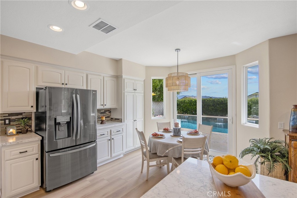 25654 Shaw Place Stevenson Ranch, CA 91381 - Photo 15 of 75