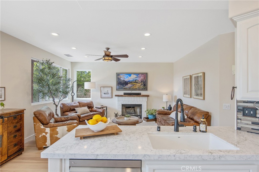 25654 Shaw Place Stevenson Ranch, CA 91381 - Photo 21 of 75