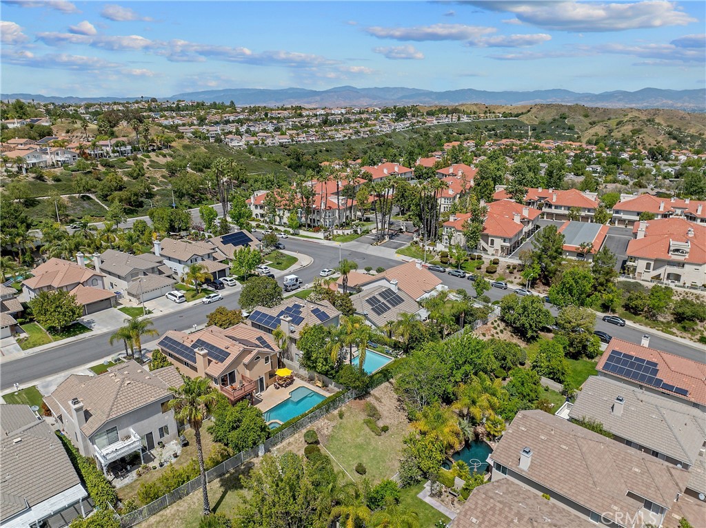 25654 Shaw Place Stevenson Ranch, CA 91381 - Photo 74 of 75