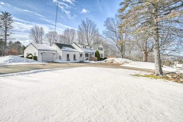 $335,000 | 166 Cony Street, Augusta, ME 04330