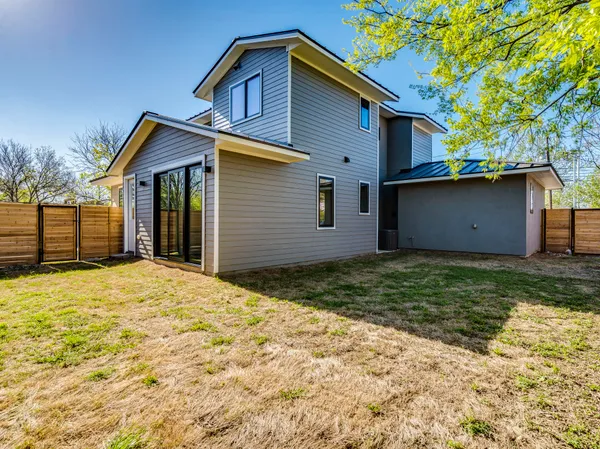 $499,000 | 206 East Wonsley Drive, Unit A, Austin, TX 78753