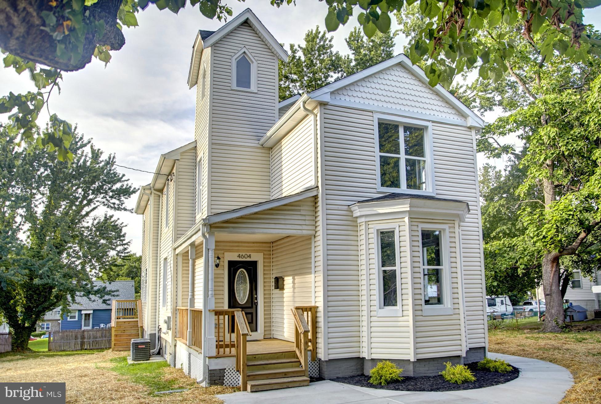 4604 Ridge Avenue Baltimore, MD 21227 - Photo 1 of 29 Exterior (Front)
