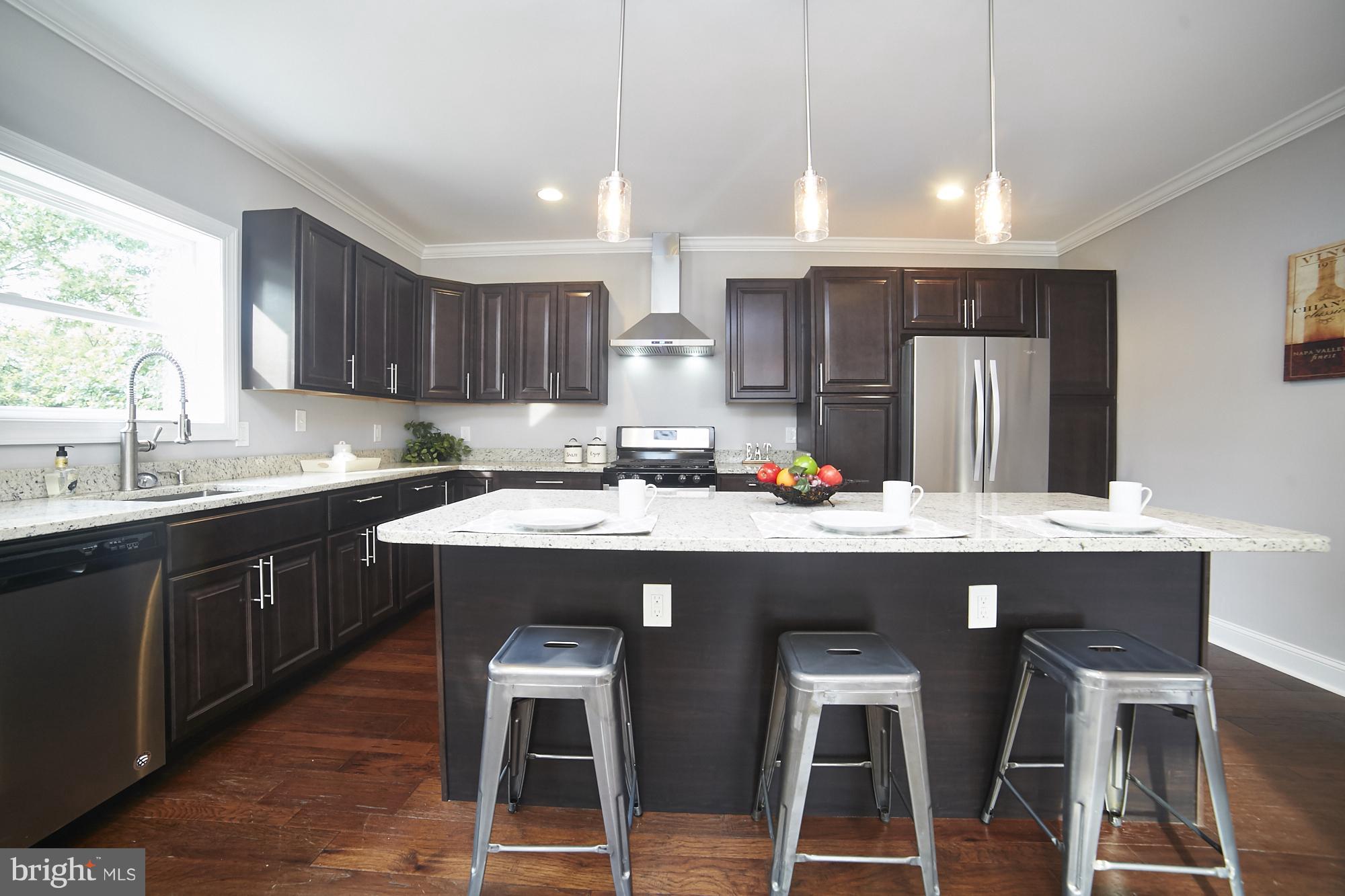 4604 Ridge Avenue Baltimore, MD 21227 - Photo 15 of 29 Kitchen