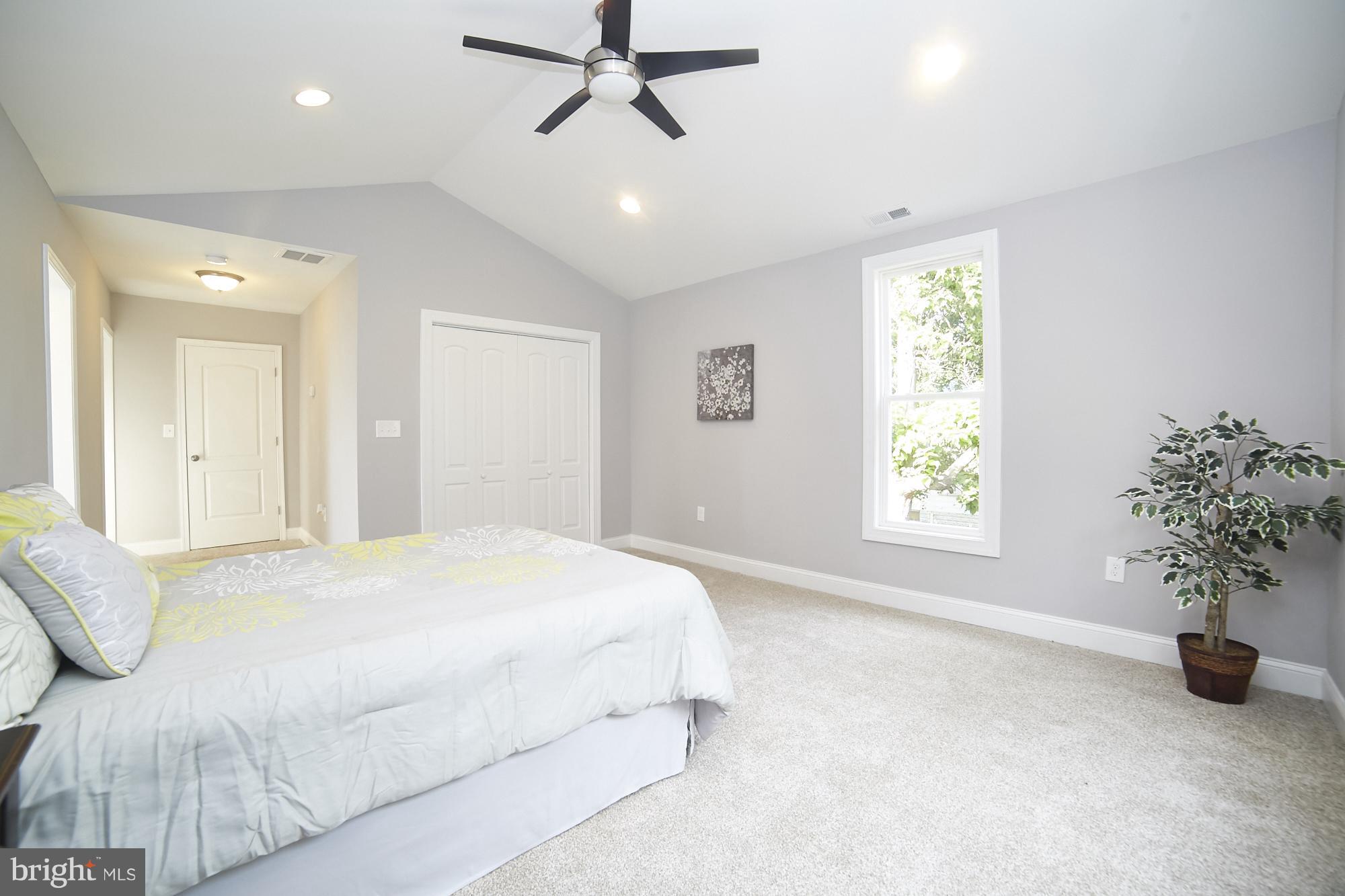 4604 Ridge Avenue Baltimore, MD 21227 - Photo 17 of 29 Bedroom