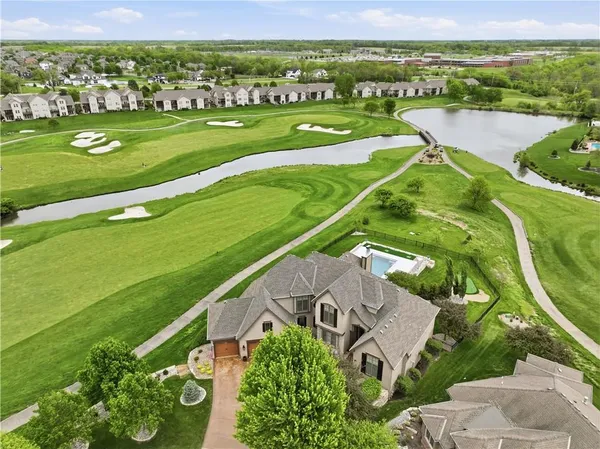 $1,595,000 | 10619 North Garfield Avenue, Kansas City, MO 64155