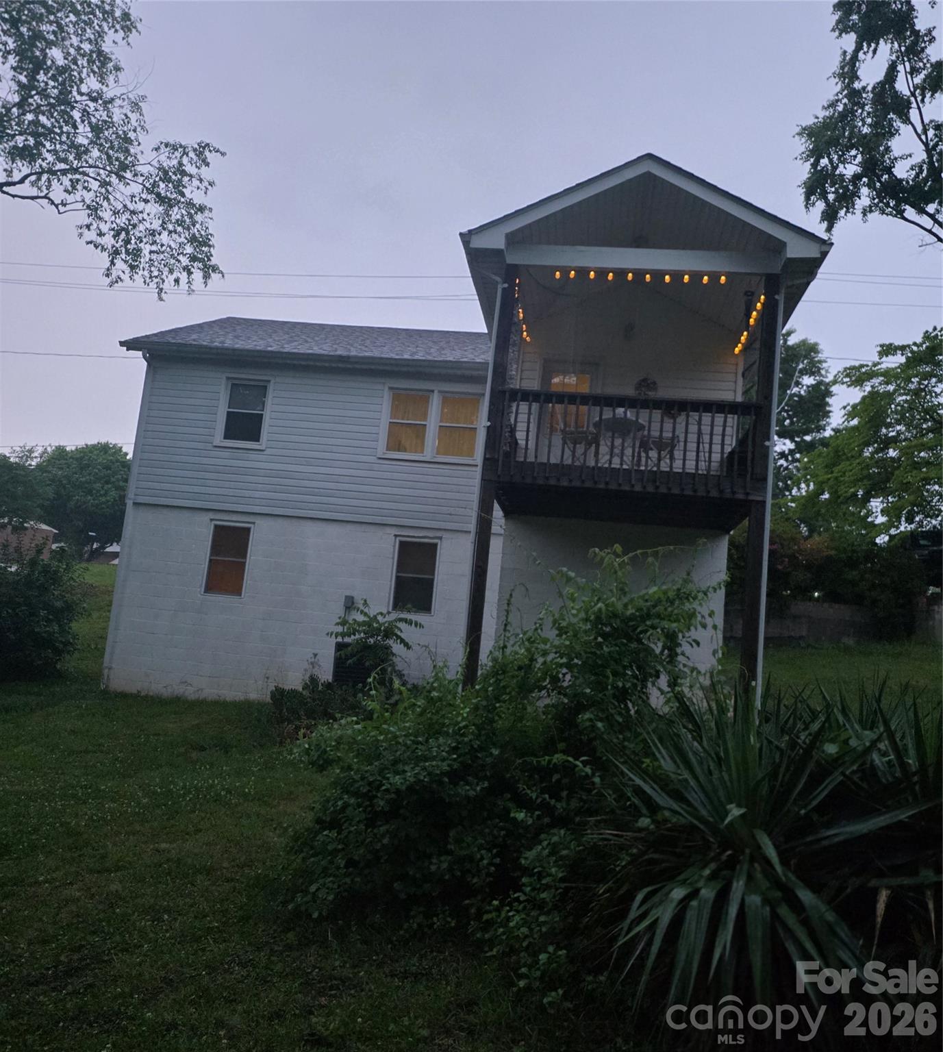 376 State Street Marion, NC 28752 - Photo 8 of 33