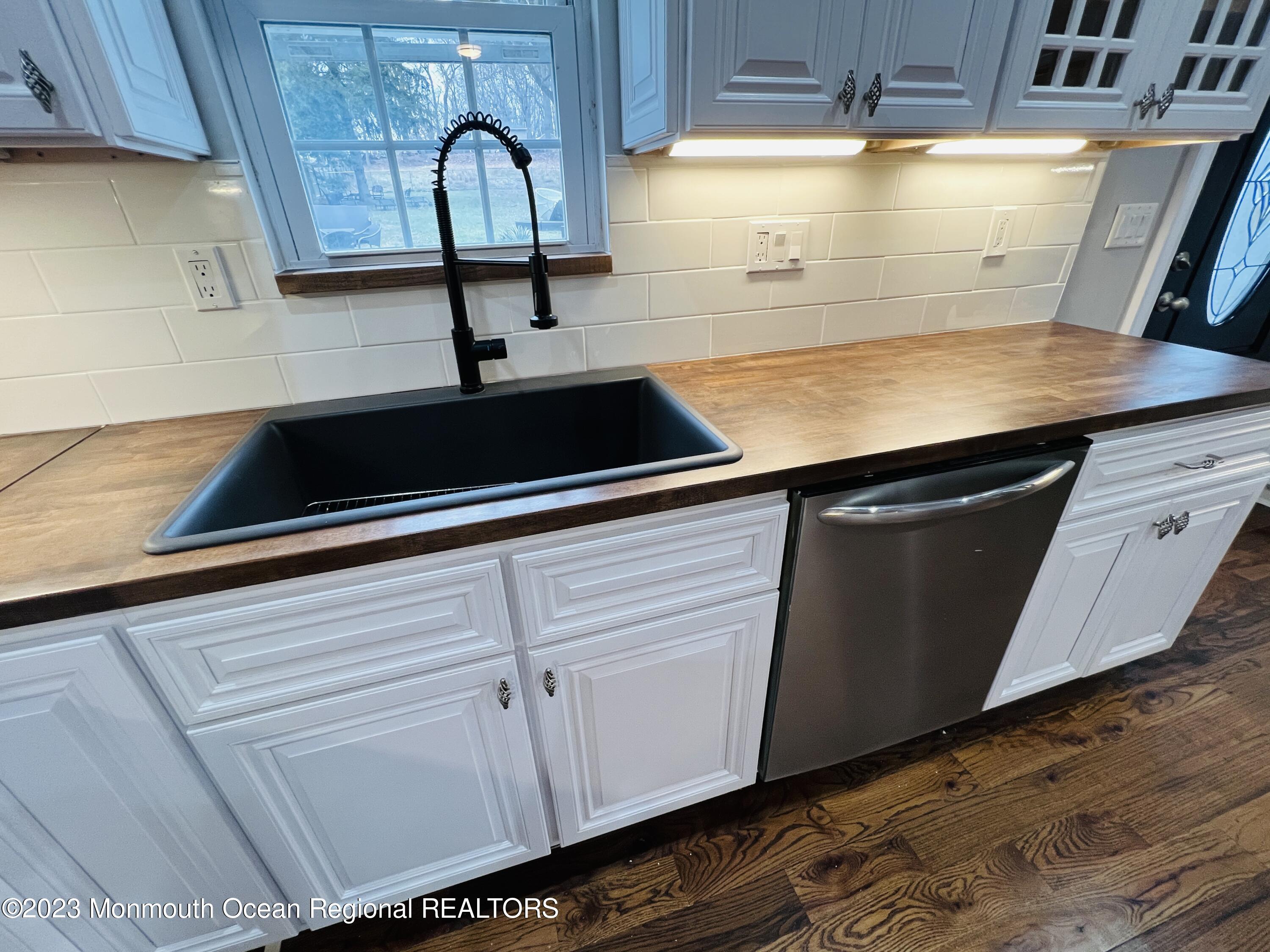 577 Newman Springs Road Marlboro, NJ 07746 - Photo 17 of 45 The "TikTok" sink