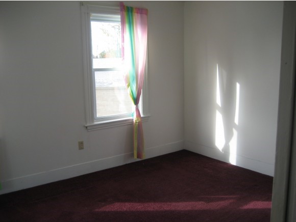 36 Kossuth Street Exeter, NH 03833 - Photo 2 of 6 Gallery Image 2