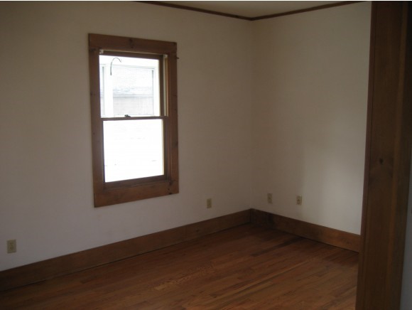 36 Kossuth Street Exeter, NH 03833 - Photo 4 of 6 Gallery Image 4