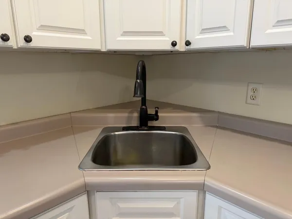 $429,000 | 11584 County Highway, Revere, MN 56166