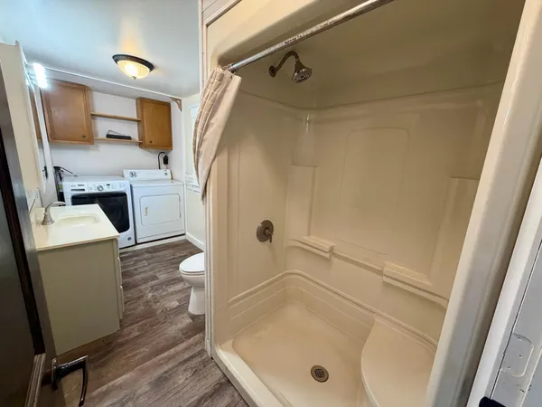 $429,000 | 11584 County Highway, Revere, MN 56166