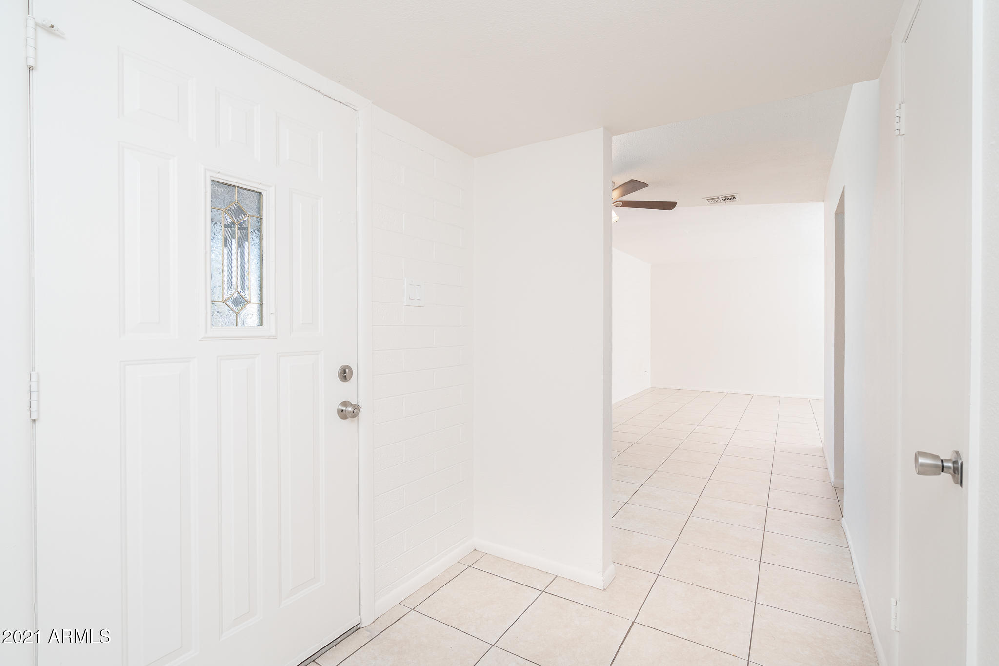 5415 West Camelback Road Phoenix, AZ 85031 - Photo 5 of 27 05_Entry_01