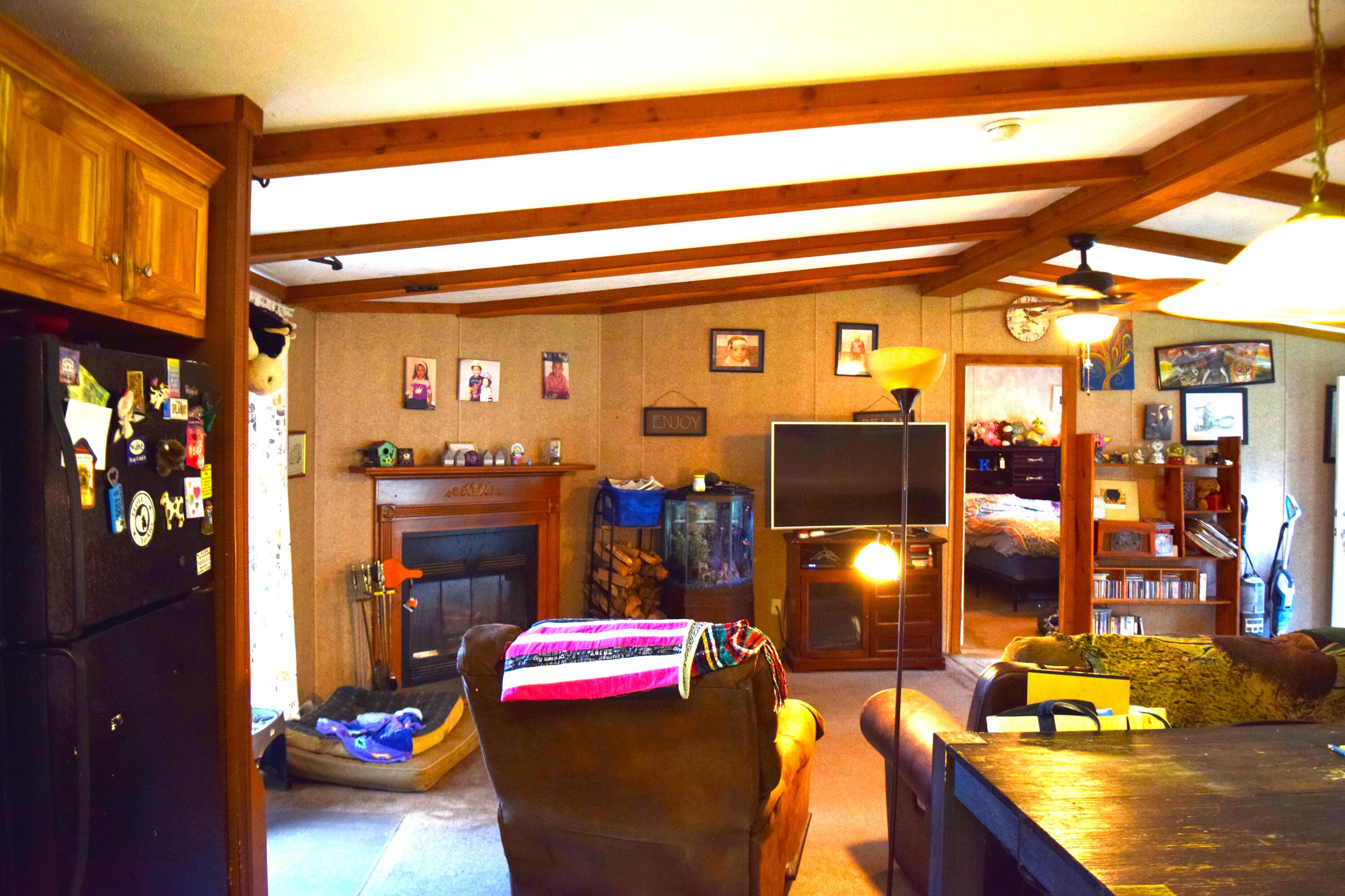 112 Portland Road Buxton, ME 04093 - Photo 21 of 23 LivingRoom