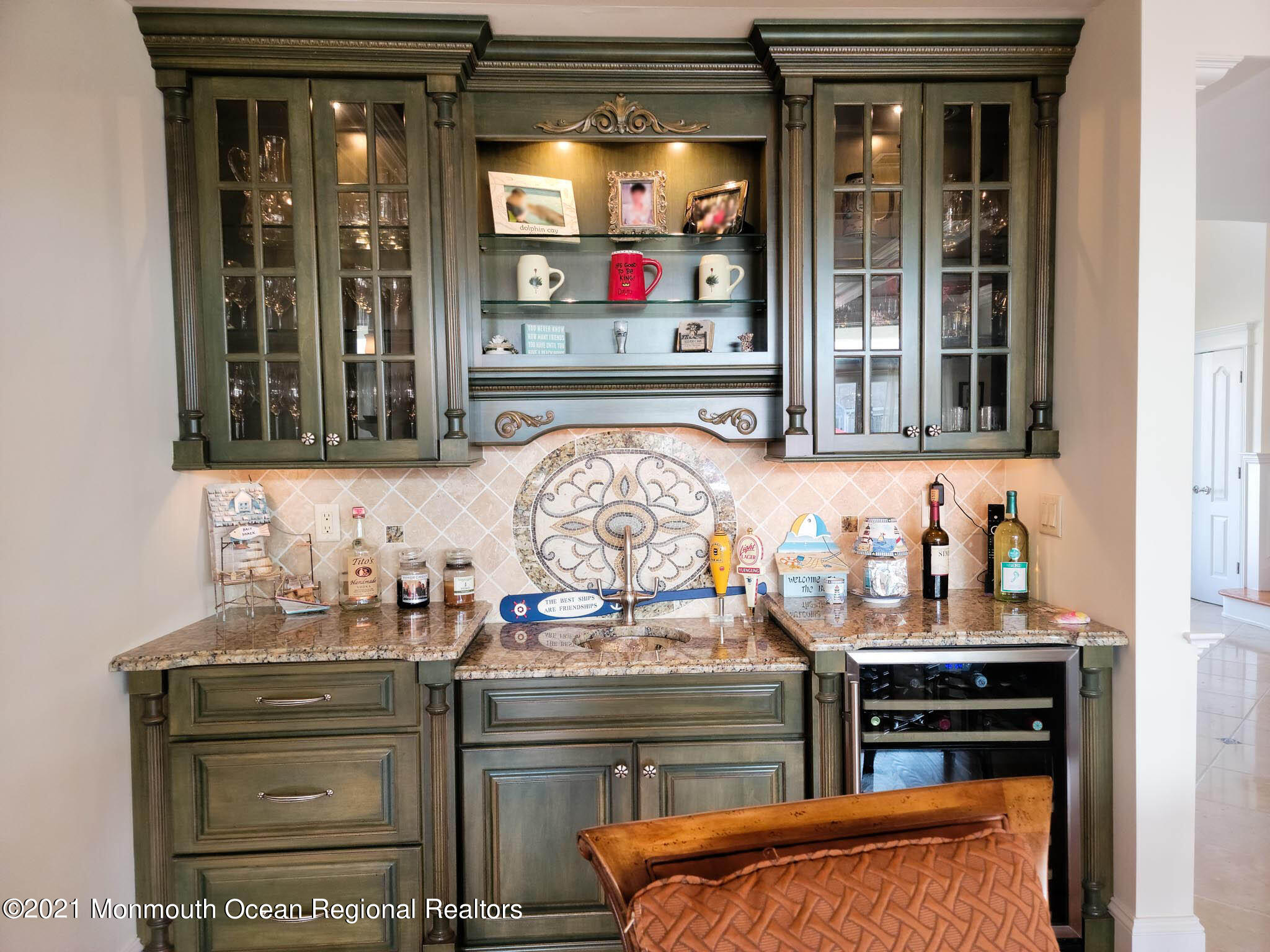 203 Ketch Road Mantoloking, NJ 08738 - Photo 23 of 88 a kitchen with stove and refrigerator