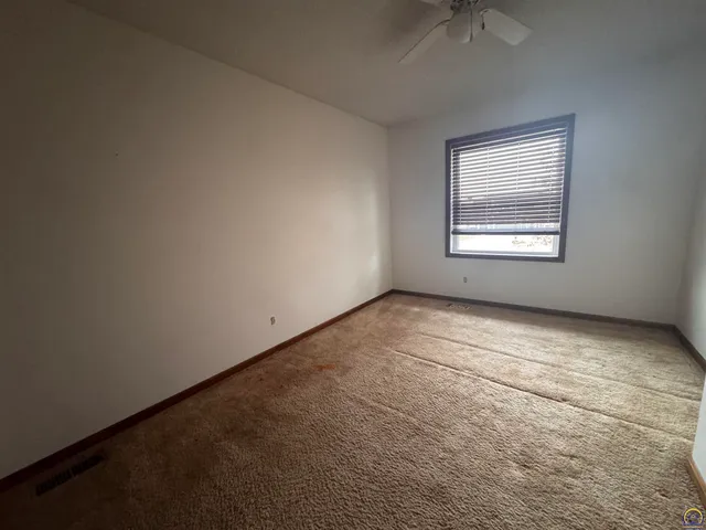 $374,950 | 3630 Southwest Kings Forest Road, Topeka, KS 66610