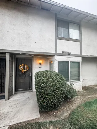 $235,000 | 4747 North Woodrow Avenue, Unit 140, Fresno, CA 93726