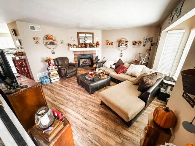 $240,000 | 4747 North Woodrow Avenue, Unit 140, Fresno, CA 93726