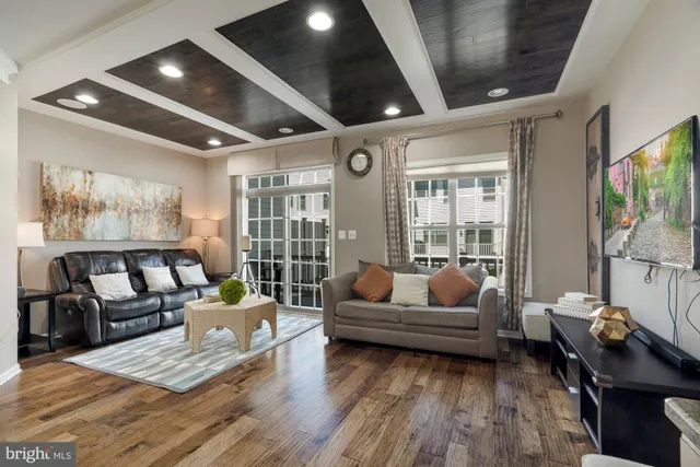 $3,500 | 22595 Willington Square, Ashburn, VA 20148