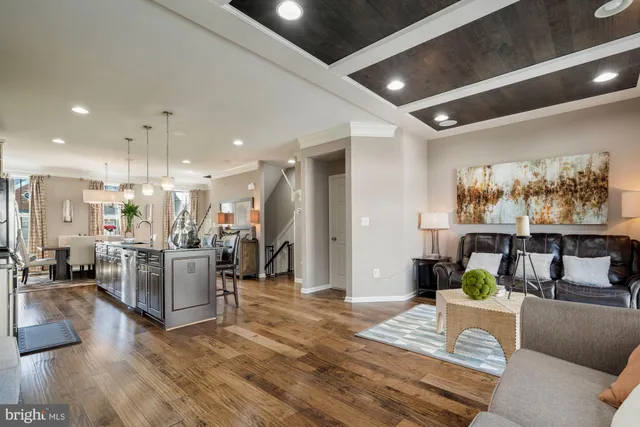 $3,500 | 22595 Willington Square, Ashburn, VA 20148