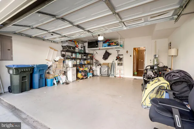 $3,500 | 22595 Willington Square, Ashburn, VA 20148