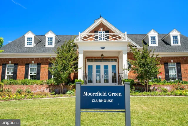 $3,500 | 22595 Willington Square, Ashburn, VA 20148