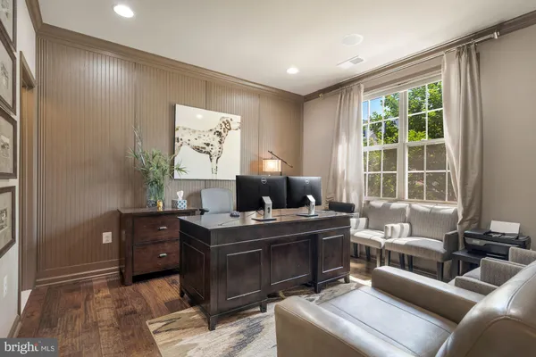 $3,500 | 22595 Willington Square, Ashburn, VA 20148