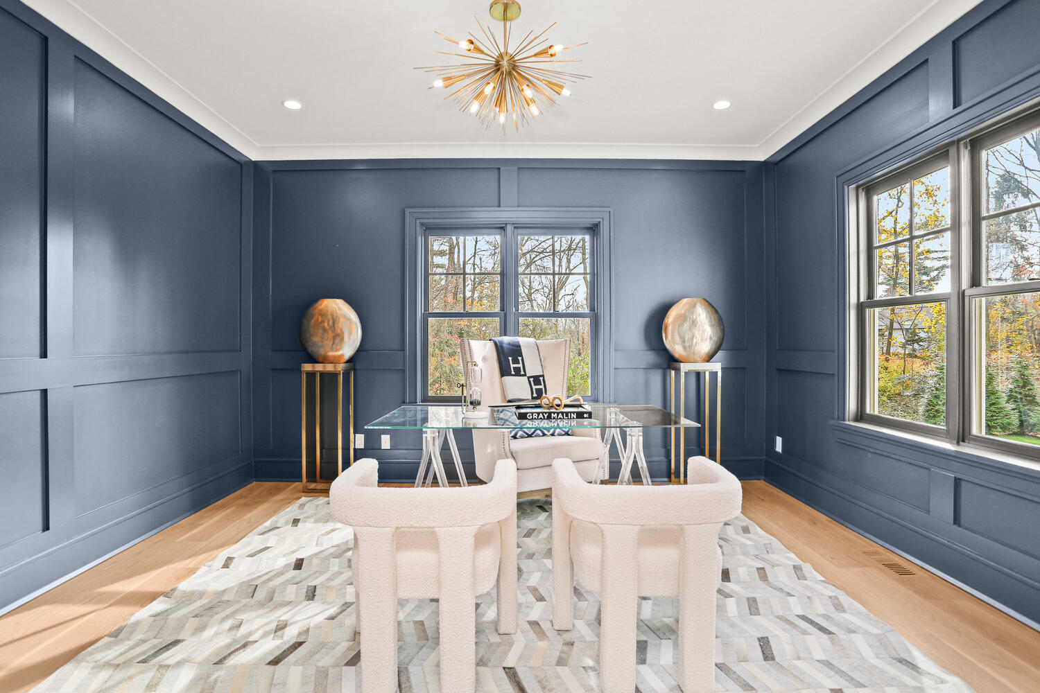 24 Country Club Road New Canaan, CT 06840 - Photo 9 of 43 a very nice looking room with a large window